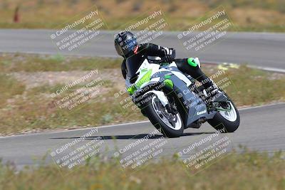 media/Apr-22-2023-TrackXperience (Sat) [[0ce6802930]]/Level 1/session 2 turn 5/